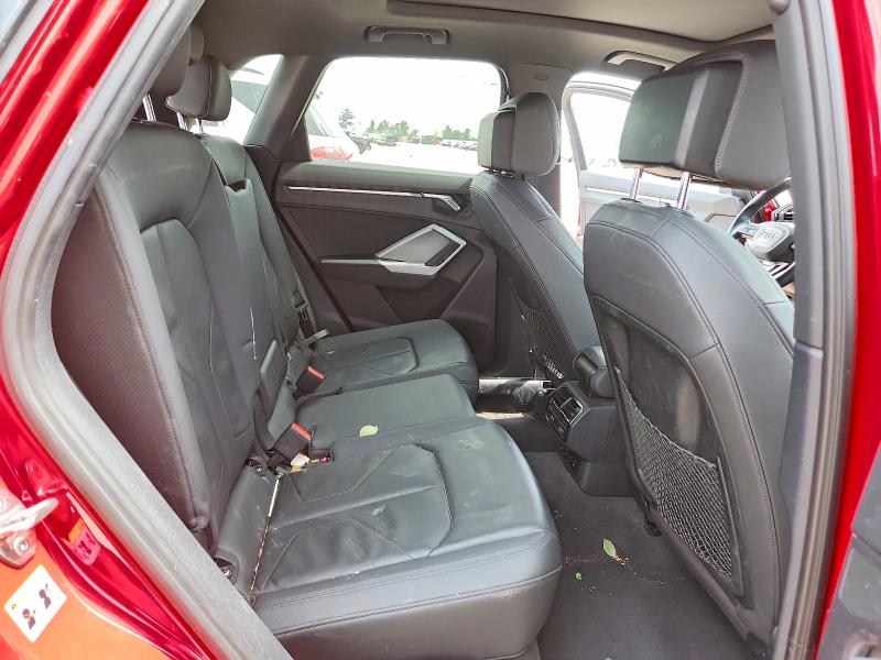 54905466 :رقم المزاد ، WA1DECF33M1123775 vin ، 2021 Audi Q3 مزاد بيع