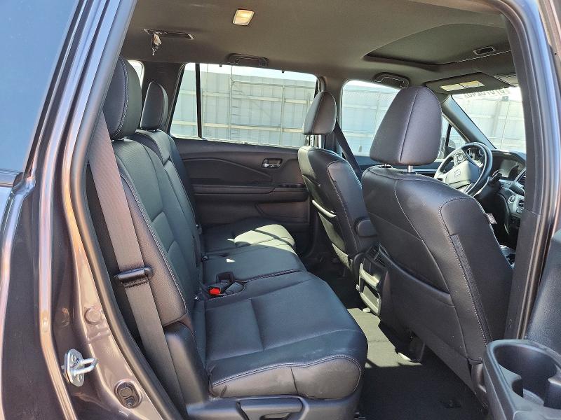 Продаж на аукціоні авто 2021 Honda Passport, vin: 5FNYF8H53MB040287, номер лоту: 57673246
