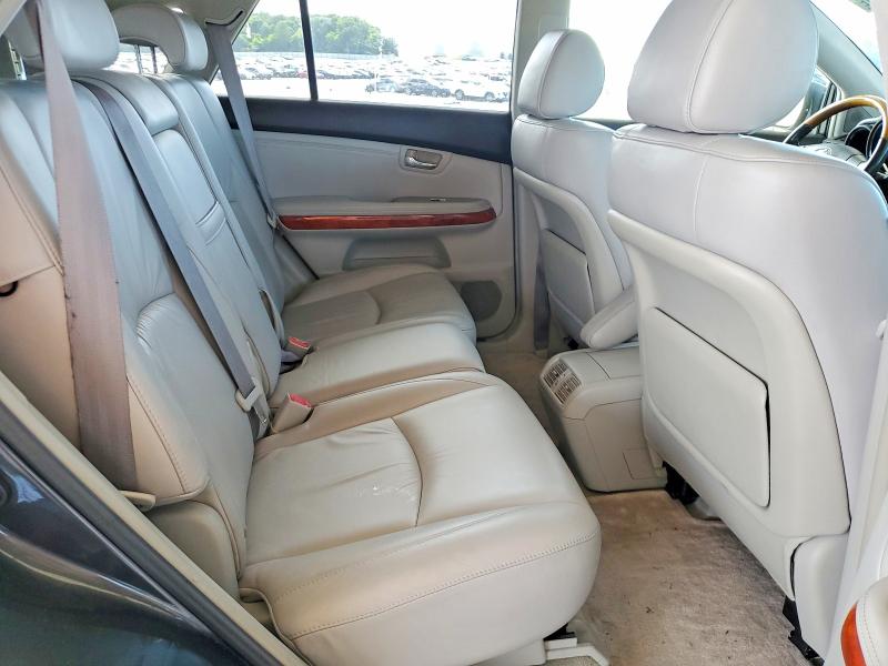 Auction sale of the 2005 Lexus Rx, vin: 2T2HA31U95C043103, lot number: 57572236