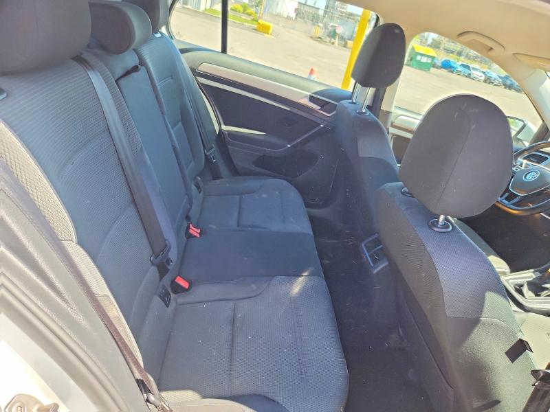 2015 Volkswagen Golf მანქანა იყიდება აუქციონზე, vin: 3VW217AU4FM065808, აუქციონის ნომერი: 54939876