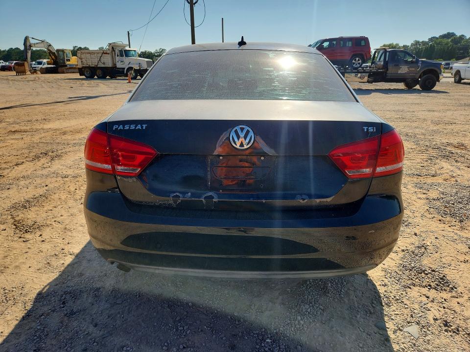 Продаж на аукціоні авто 2015 Volkswagen Passat, vin: 1VWAT7A3XFC040409, номер лоту: 56339256