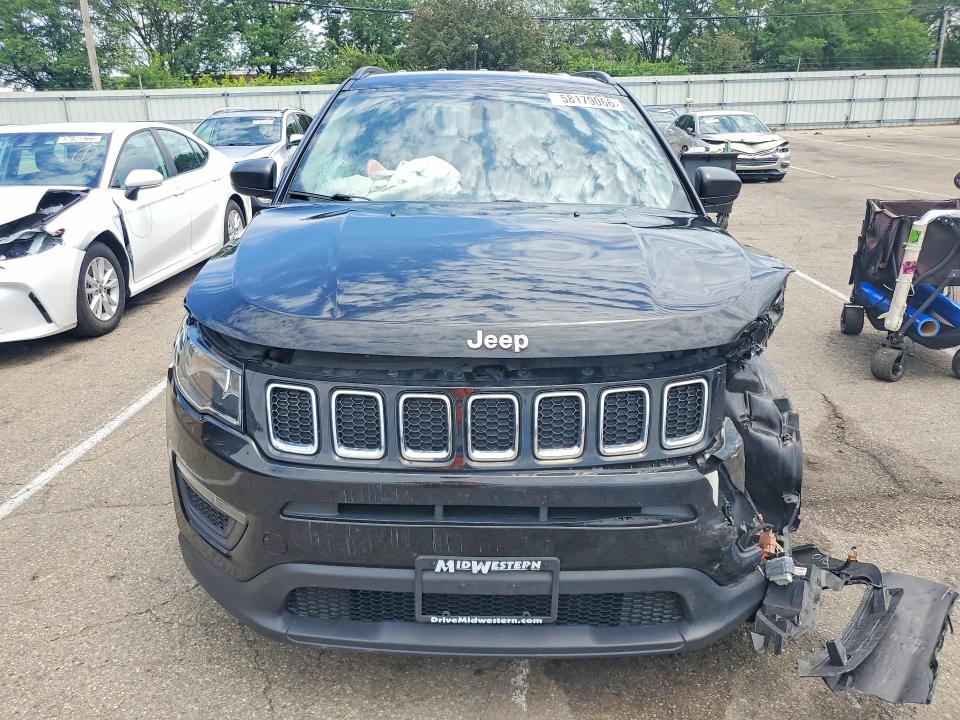 Продаж на аукціоні авто 2018 Jeep Compass, vin: 3C4NJCAB4JT105438, номер лоту: 58179066