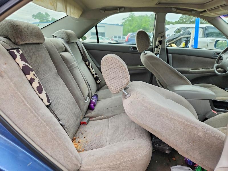2002 Toyota Camry მანქანა იყიდება აუქციონზე, vin: 4T1BE32K02U621630, აუქციონის ნომერი: 57336806