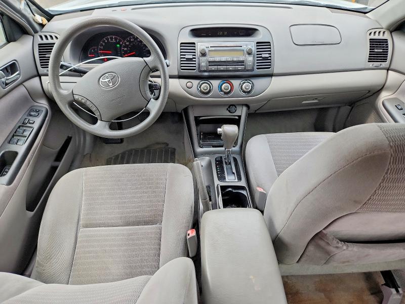 2005 Toyota Camry მანქანა იყიდება აუქციონზე, vin: 4T1BE32K55U546363, აუქციონის ნომერი: 57740946