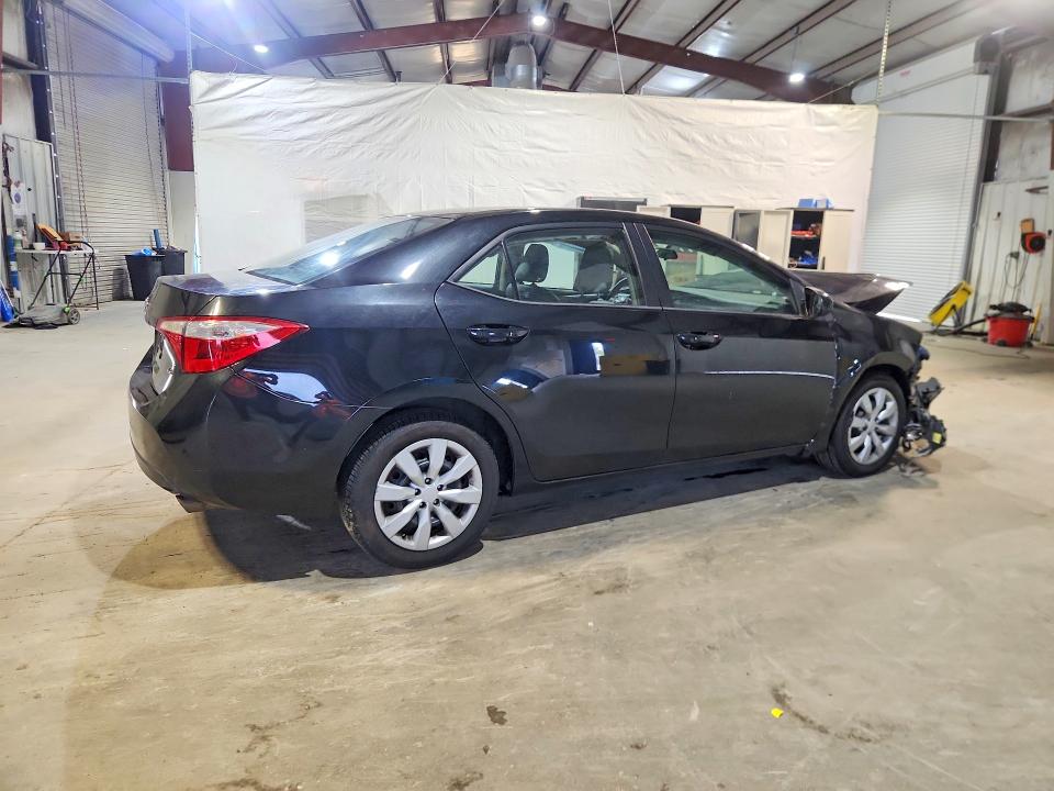 56492016 :رقم المزاد ، 2T1BURHE5FC424791 vin ، 2015 Toyota Corolla مزاد بيع