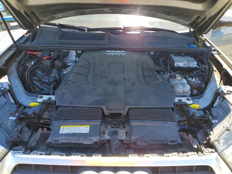 58489136 :رقم المزاد ، WA1LAAF71HD047671 vin ، 2017 Audi Q7 مزاد بيع