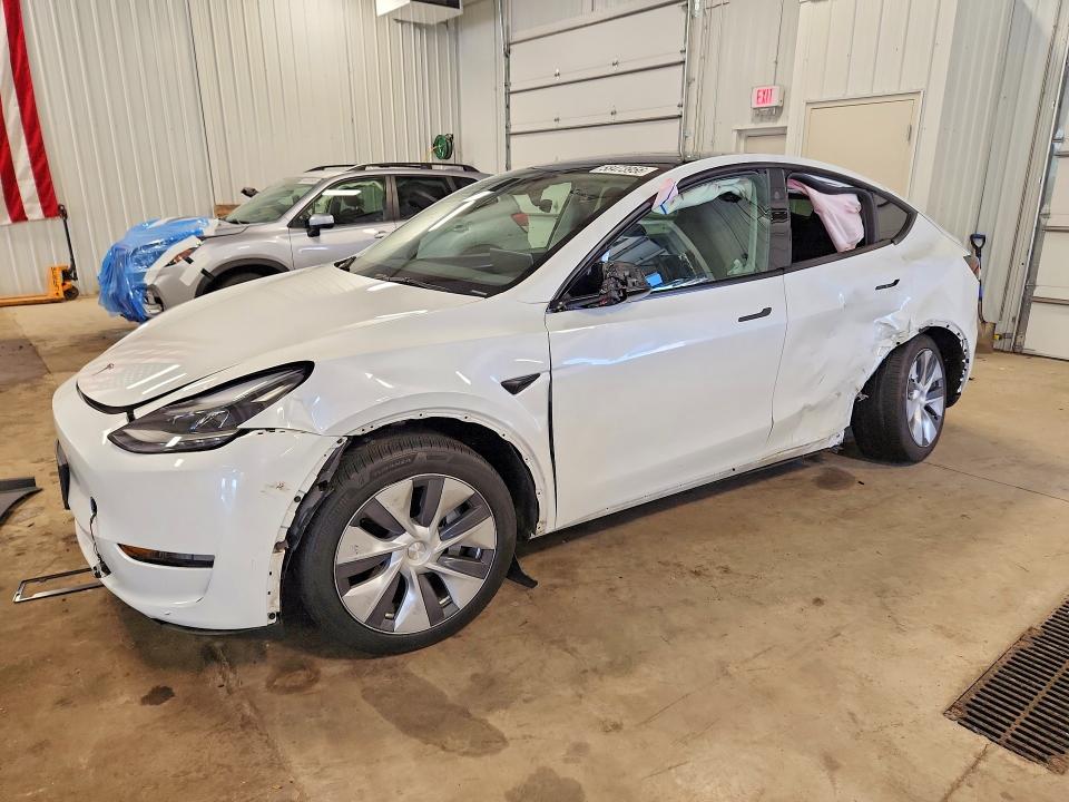58473956 :رقم المزاد ، 7SAYGDEE1RA256009 vin ، 2024 Tesla Model Y مزاد بيع