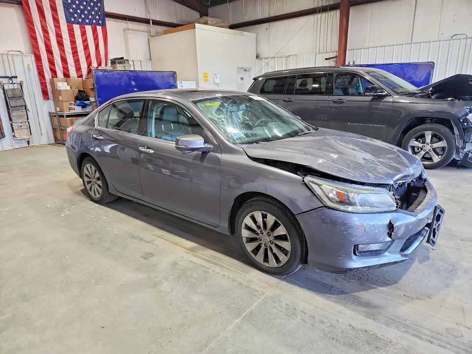2014 Honda Accord მანქანა იყიდება აუქციონზე, vin: 1HGCR3F84EA006842, აუქციონის ნომერი: 58121376