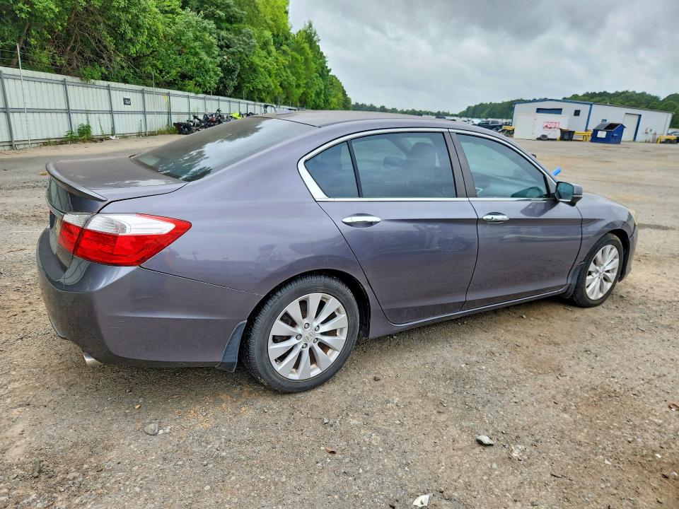 Продажа на аукционе авто 2015 Honda Accord, vin: 1HGCR2F89FA067907, номер лота: 58987156