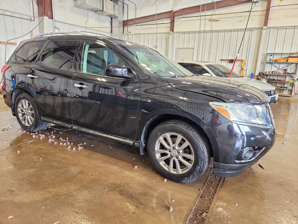 Продажа на аукционе авто 2015 Nissan Pathfinder, vin: 5N1AR2MMXFC666739, номер лота: 56234876