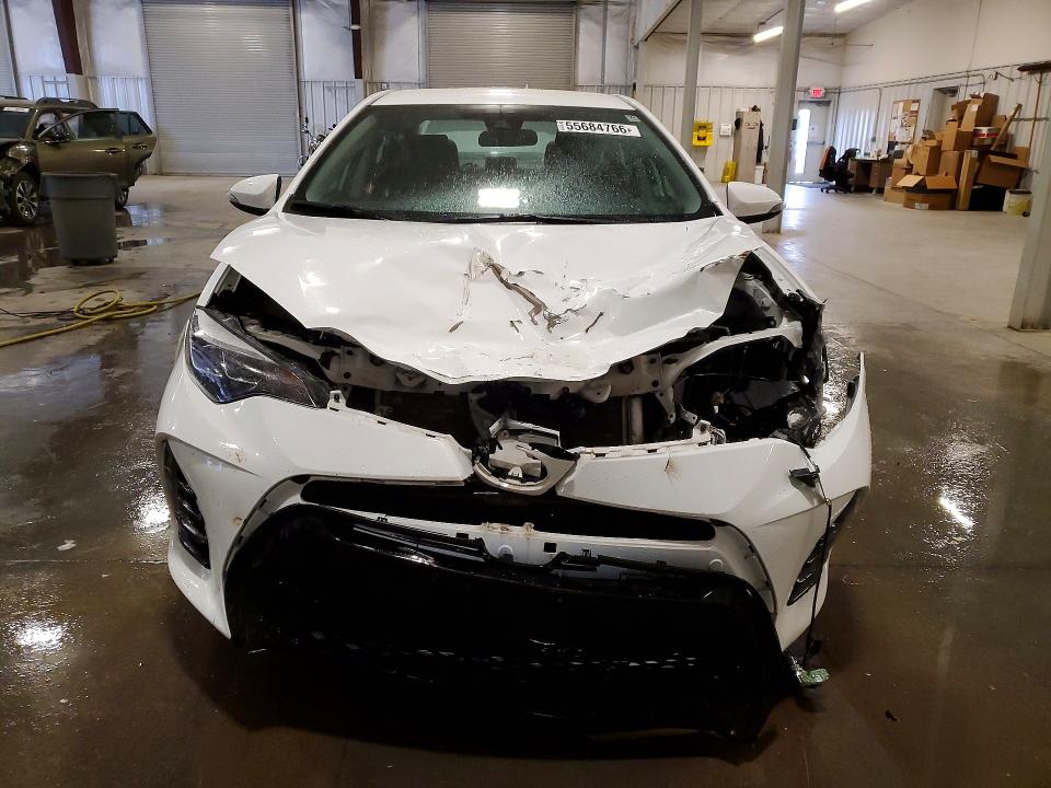 Продажа на аукционе авто 2017 Toyota Corolla, vin: 5YFBURHE7HP622596, номер лота: 55684766
