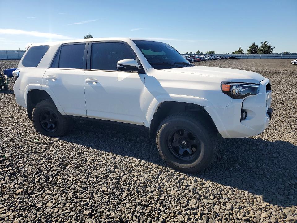 Auction sale of the 2020 Toyota 4runner, vin: JTEBU5JR7L5760730, lot number: 57494366