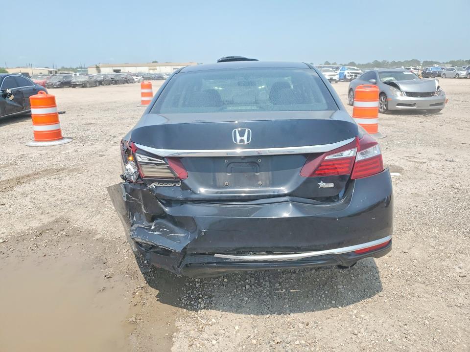 Aukcja sprzedaży 2017 Honda Accord, vin: 1HGCR2F37HA168841, numer aukcji: 58956866