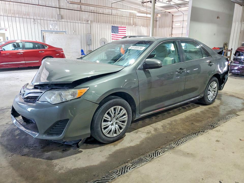 55188506 :رقم المزاد ، 4T1BF1FK6CU556652 vin ، 2012 Toyota Camry مزاد بيع