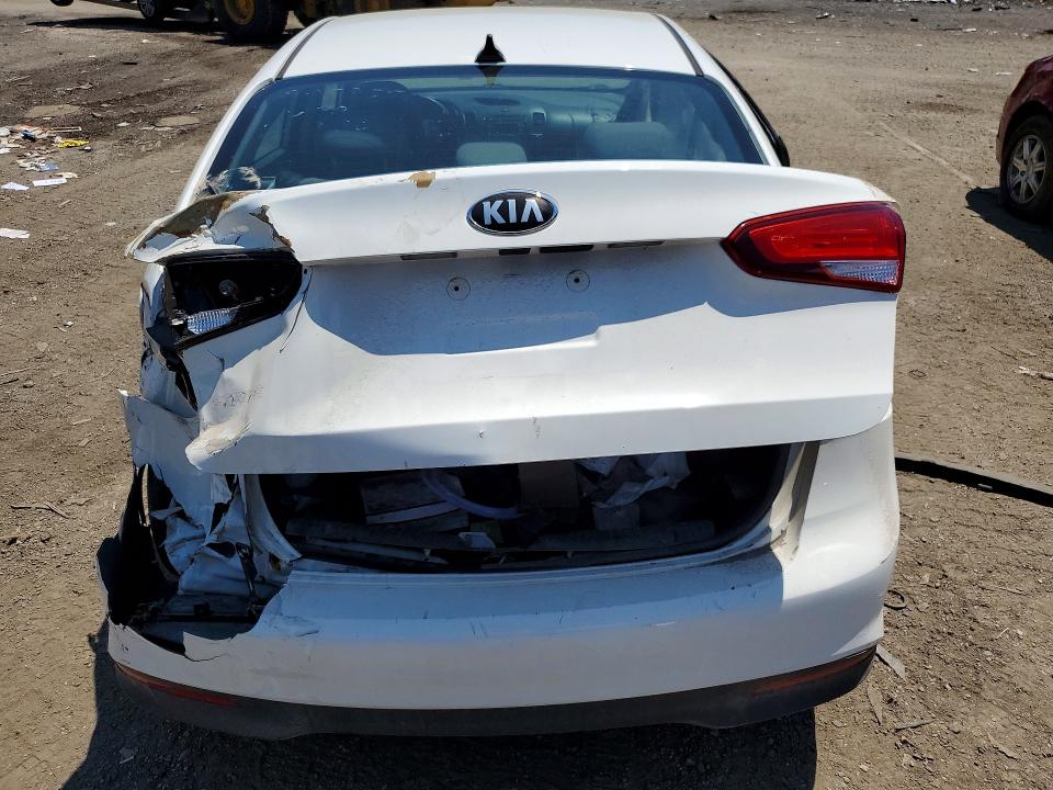 2017 Kia Forte მანქანა იყიდება აუქციონზე, vin: 3KPFK4A76HE081788, აუქციონის ნომერი: 53582076