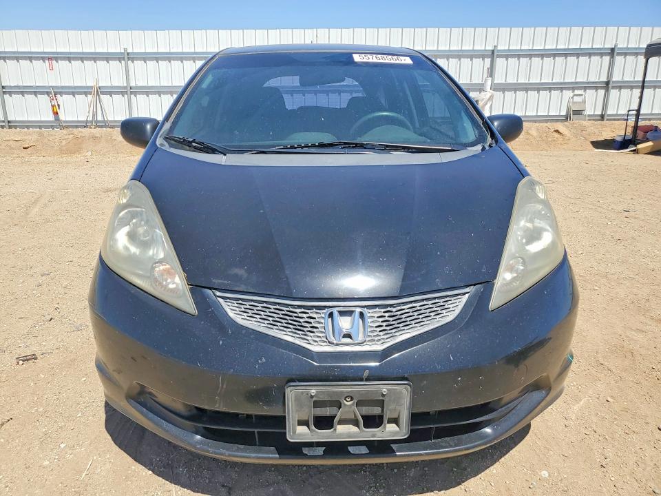 55768566 :رقم المزاد ، JHMGE8H34BC028817 vin ، 2011 Honda Fit مزاد بيع