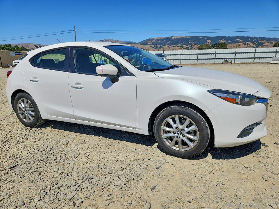 Продажа на аукционе авто 2018 Mazda 3, vin: 3MZBN1K75JM226024, номер лота: 56108616