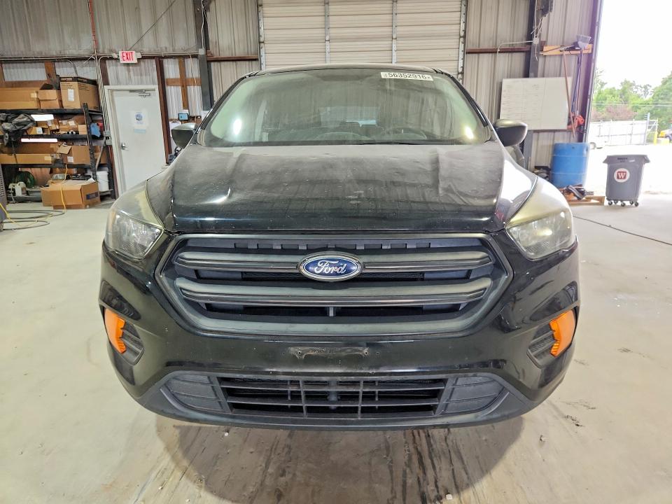 56352916 :رقم المزاد ، 1FMCU0F7XJUA28299 vin ، 2018 Ford Escape مزاد بيع