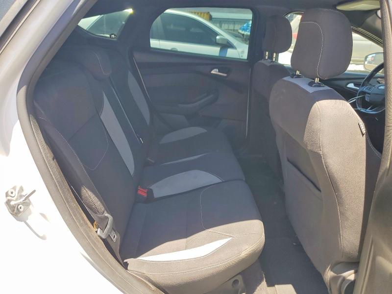 56532946 :رقم المزاد ، 1FADP3L93HL245819 vin ، 2017 Ford Focus مزاد بيع