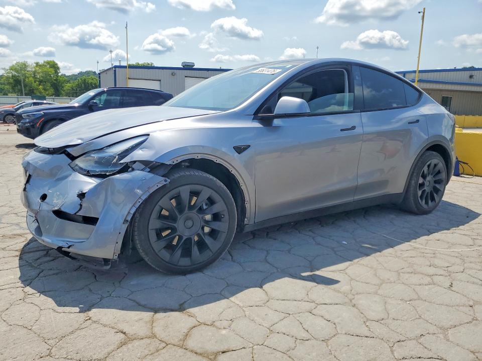 2024 Tesla Model Y მანქანა იყიდება აუქციონზე, vin: 7SAYGDEE2RA307744, აუქციონის ნომერი: 58631476