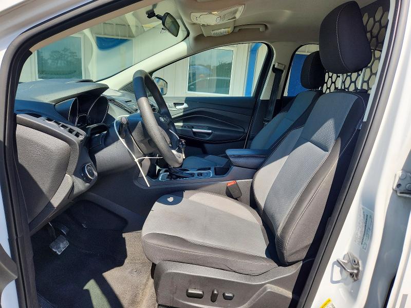 58627586 :رقم المزاد ، 1FMCU0GD9JUC07454 vin ، 2018 Ford Escape مزاد بيع