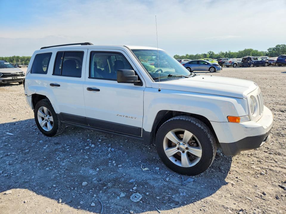 57755346 :رقم المزاد ، 1C4NJPBB9GD700239 vin ، 2016 Jeep Patriot مزاد بيع