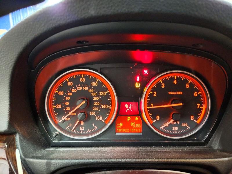 2011 Bmw 328 მანქანა იყიდება აუქციონზე, vin: WBADW3C59BE537512, აუქციონის ნომერი: 55575226