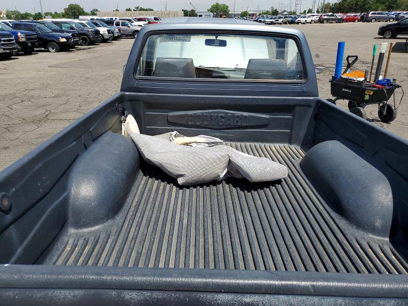 56807606 :رقم المزاد ، 4TARN81A6NZ014711 vin ، 1992 Toyota Pickup مزاد بيع