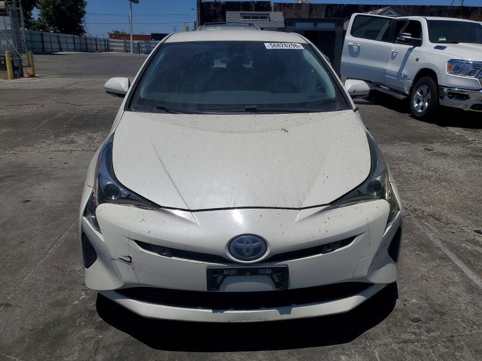 56828296 :رقم المزاد ، JTDKBRFU8J3061758 vin ، 2018 Toyota Prius مزاد بيع