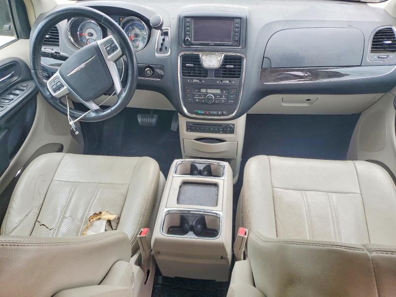 2013 Chrysler Town & Country მანქანა იყიდება აუქციონზე, vin: 2C4RC1CG3DR630894, აუქციონის ნომერი: 57829916