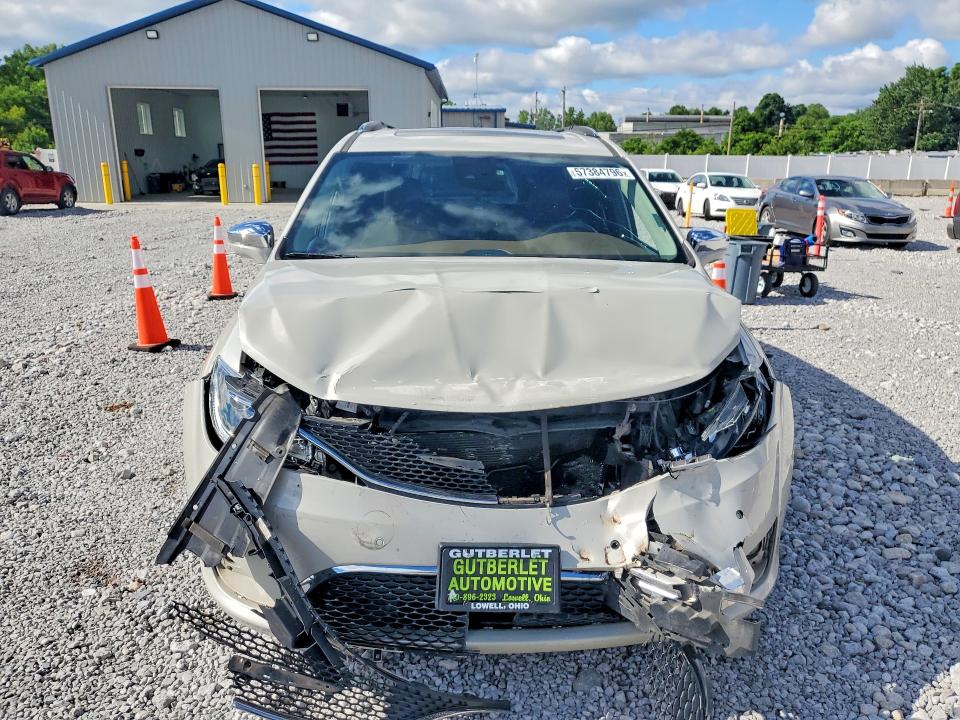 Продажа на аукционе авто 2017 Chrysler Pacifica, vin: 2C4RC1GG4HR595508, номер лота: 57384796