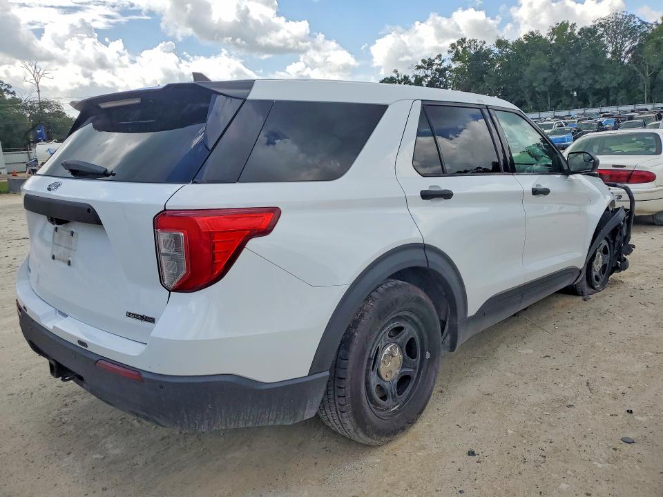 55769166 :رقم المزاد ، 1FM5K8AB5MGB46093 vin ، 2021 Ford Explorer مزاد بيع