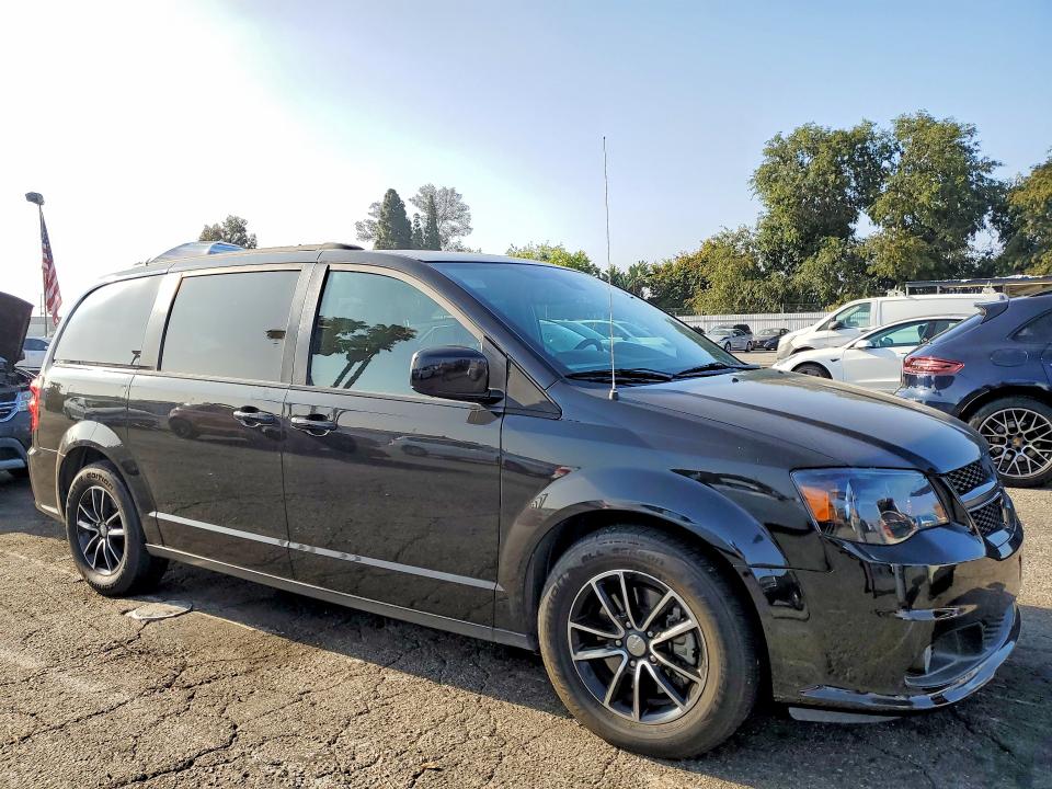 2018 Dodge Grand Caravan მანქანა იყიდება აუქციონზე, vin: 2C4RDGEG6JR282808, აუქციონის ნომერი: 56167396