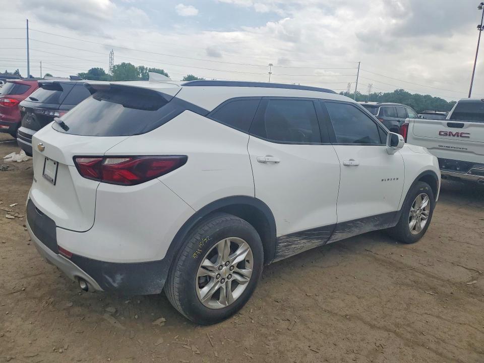 56657206 :رقم المزاد ، 3GNKBBRA7KS672442 vin ، 2019 Chevrolet Blazer مزاد بيع