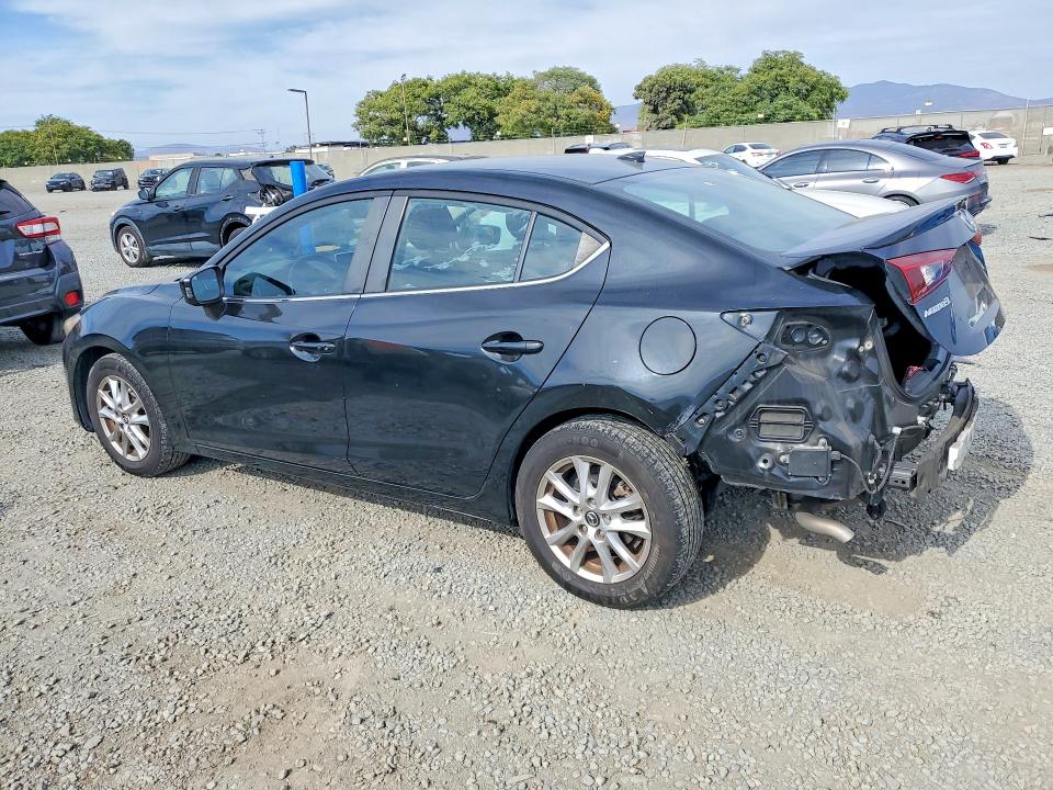 56982486 :رقم المزاد ، JM1BM1X7XG1317388 vin ، 2016 Mazda 3 مزاد بيع