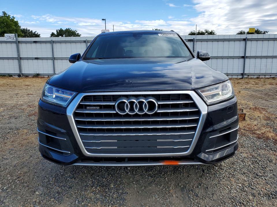 58907716 :رقم المزاد ، WA1LHAF70JD000343 vin ، 2018 Audi Q7 مزاد بيع