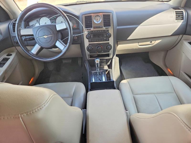 56633676 :رقم المزاد ، 2C3JA53G45H616928 vin ، 2005 Chrysler 300 مزاد بيع