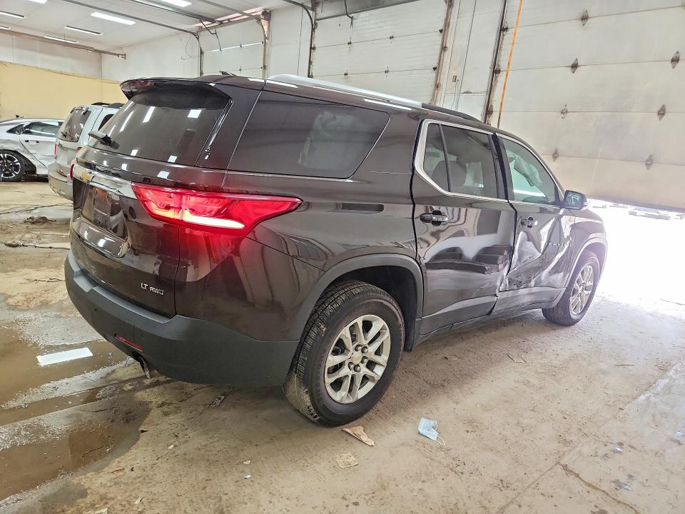Продаж на аукціоні авто 2018 Chevrolet Traverse, vin: 1GNEVGKW9JJ178879, номер лоту: 58640056