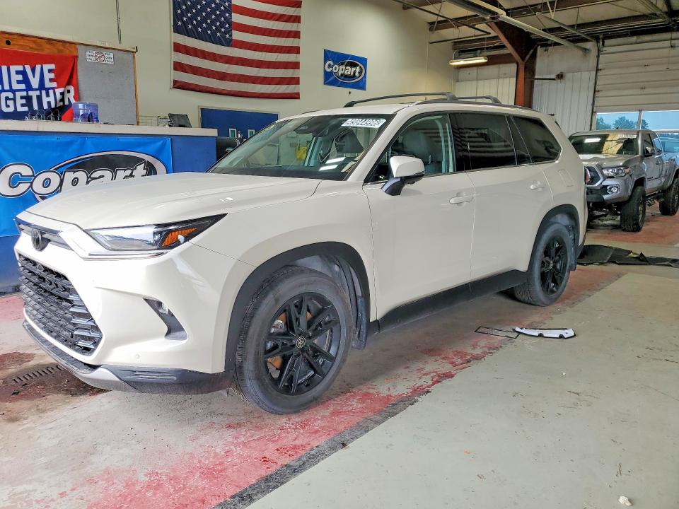 2024 Toyota Grand Highlander Hybrid მანქანა იყიდება აუქციონზე, vin: 5TDACAB57RS017317, აუქციონის ნომერი: 49844996