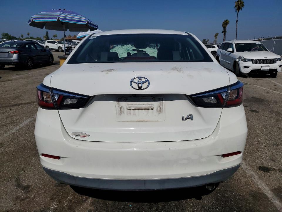 2017 Toyota Yaris Ia მანქანა იყიდება აუქციონზე, vin: 3MYDLBYV8HY149134, აუქციონის ნომერი: 55784796