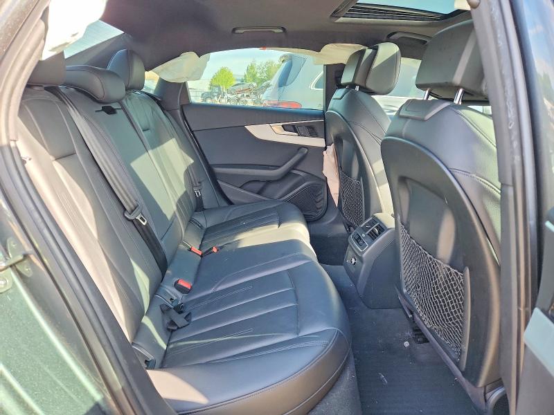 Продажа на аукционе авто 2017 Audi A4, vin: WAUFNAF41HN032379, номер лота: 58311876