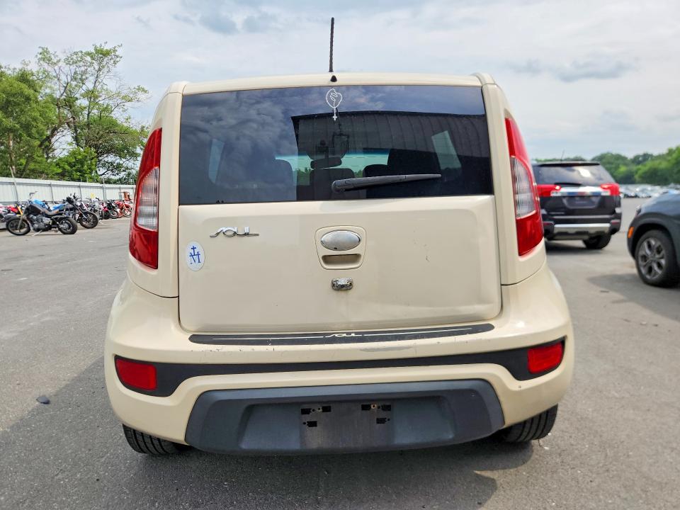 58238096 :رقم المزاد ، KNDJT2A66D7775474 vin ، 2013 Kia Soul مزاد بيع