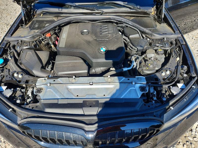 56331576 :رقم المزاد ، 3MW5R7J06N8C34513 vin ، 2022 Bmw 330xi مزاد بيع