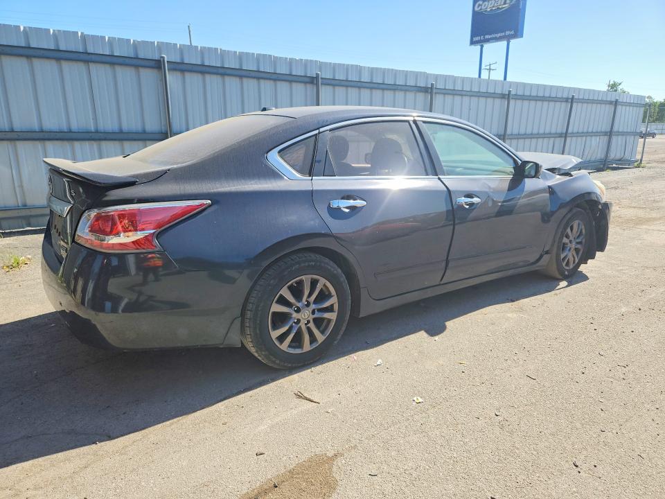 Продажа на аукционе авто 2015 Nissan Altima, vin: 1N4AL3AP9FN906027, номер лота: 55952106