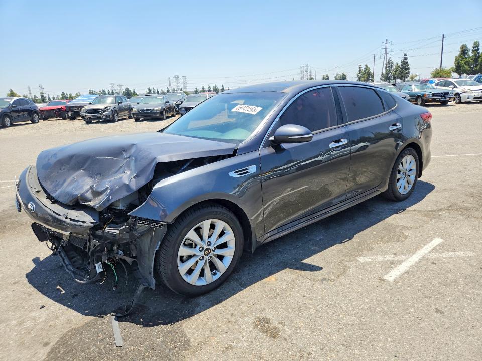 56451566 :رقم المزاد ، 5XXGT4L32JG246728 vin ، 2018 Kia Optima مزاد بيع
