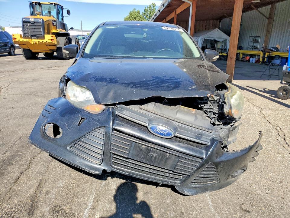 57030776 :رقم المزاد ، 1FAHP3F24CL232974 vin ، 2012 Ford Focus مزاد بيع