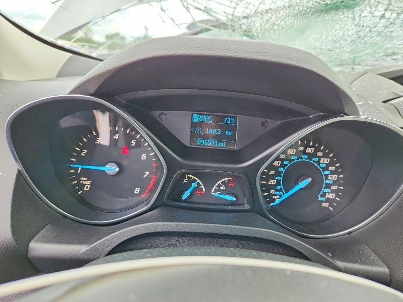 2013 Ford Escape მანქანა იყიდება აუქციონზე, vin: 1FMCU0F73DUC10348, აუქციონის ნომერი: 57541266