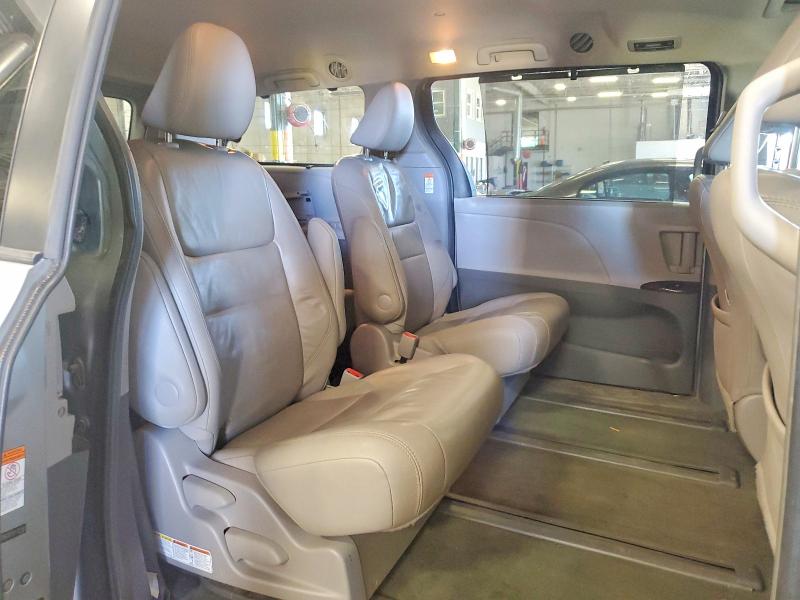 2015 Toyota Sienna მანქანა იყიდება აუქციონზე, vin: 5TDDK3DC5FS122182, აუქციონის ნომერი: 57062016