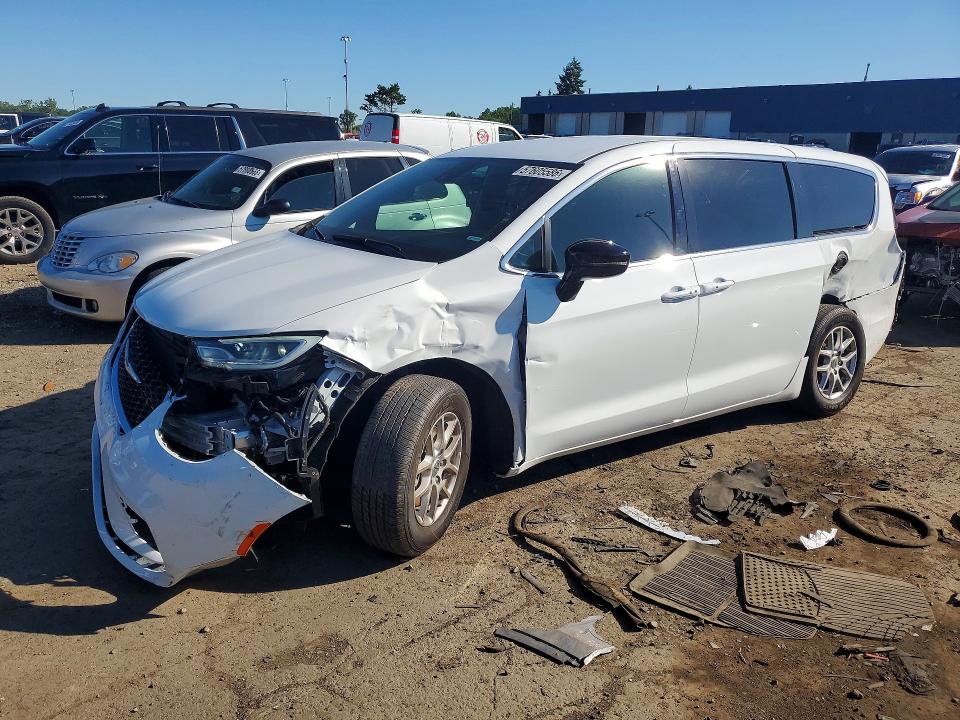 Продаж на аукціоні авто 2025 Chrysler Pacifica, vin: 2C4RC1BG7SR531770, номер лоту: 57605586