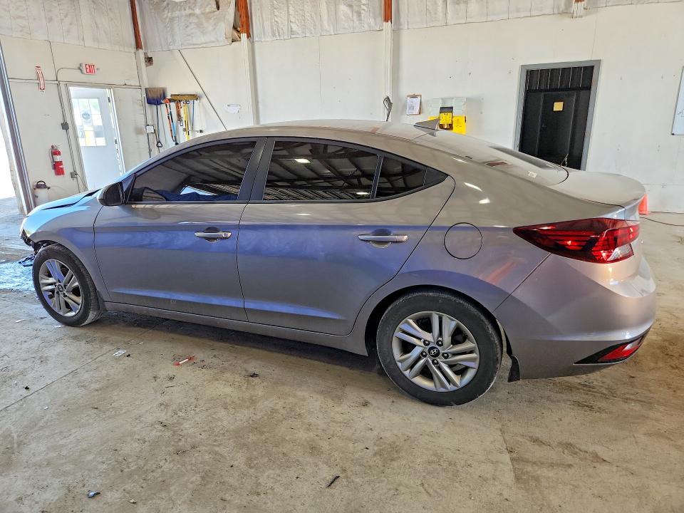 2020 Hyundai Elantra მანქანა იყიდება აუქციონზე, vin: KMHD84LF9LU077413, აუქციონის ნომერი: 51922616